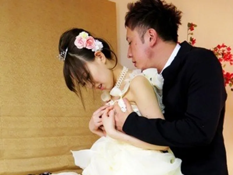 Cô dâu bị cấp trên cưỡng hiếp trong đêm trước ngày cưới