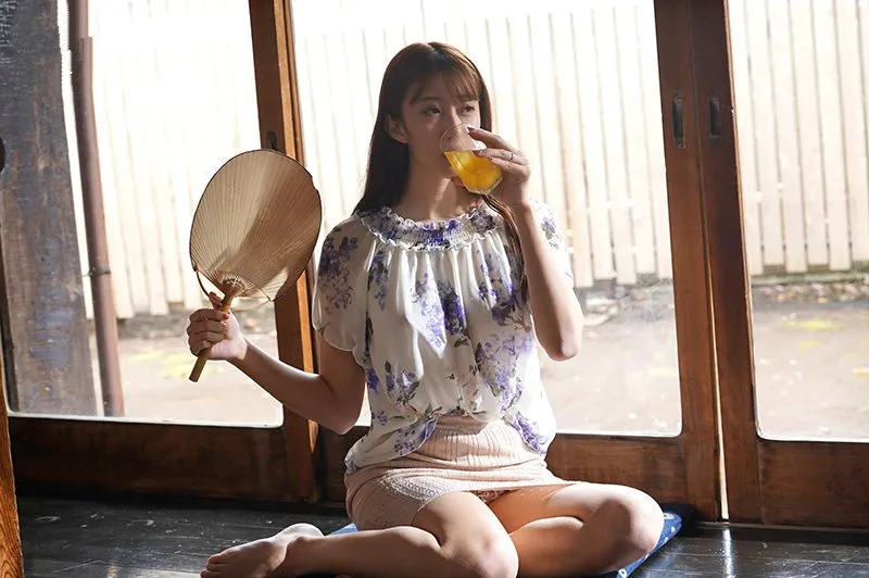 Mùa hè buồn chán ở quê nắc cô vợ nhà bên thiếu thốn vì lấy ông chồng già